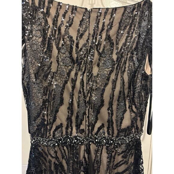 Mac Duggal 79339 Black Sleeveless V-neck Tea Length Cocktail Dress Feather Sz 8 - Picture 7 of 8